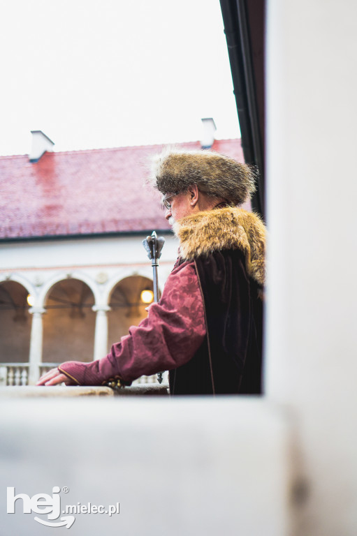 O winach i kolacji degustacyjnej na Zamku Baranów Sandomierski