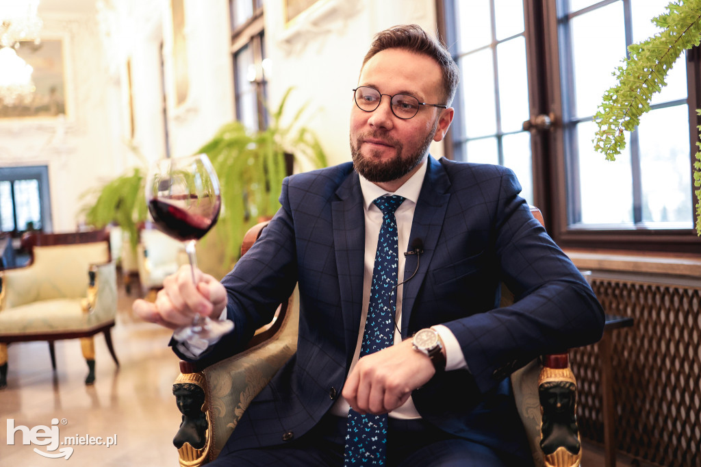 O winach i kolacji degustacyjnej na Zamku Baranów Sandomierski