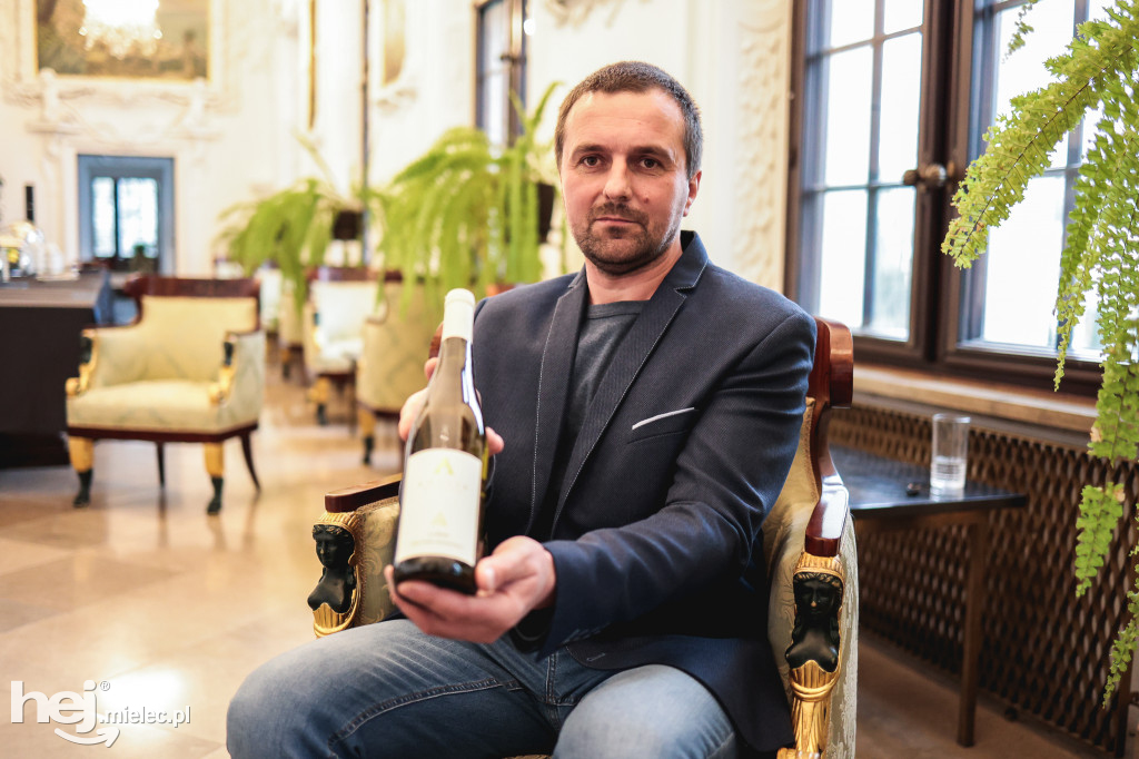 O winach i kolacji degustacyjnej na Zamku Baranów Sandomierski
