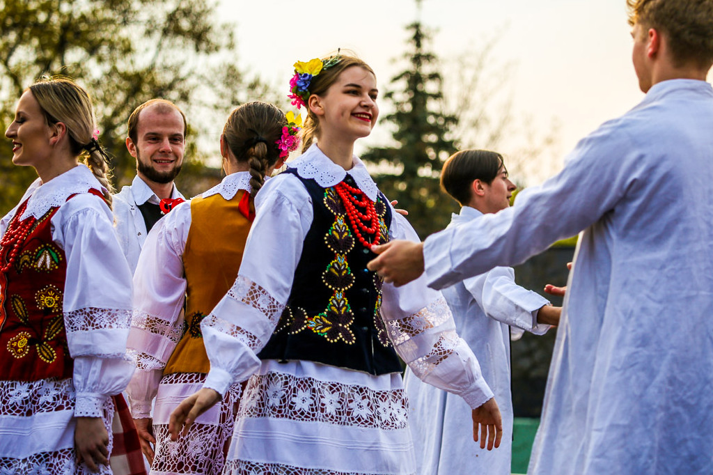 Majówka na ludowo na Górce Cyranowskiej