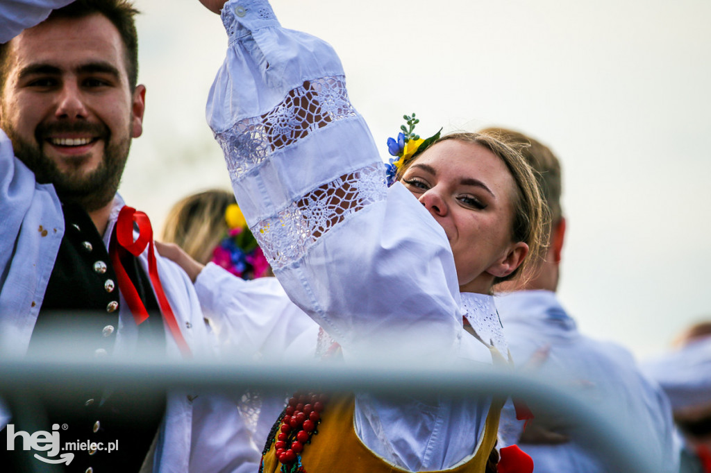 Majówka na ludowo na Górce Cyranowskiej