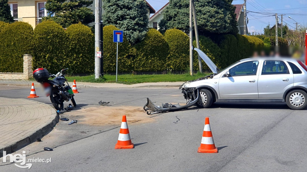 Wypadek motocykla z osobówką na Borku