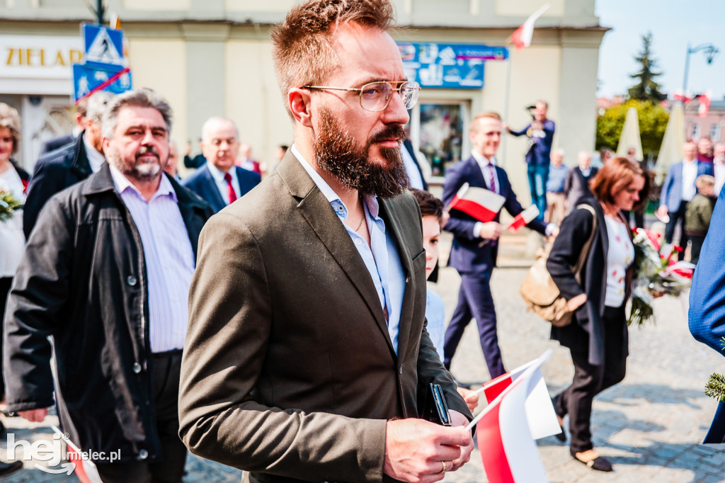 Święto Konstytucji 3 Maja w Mielcu: defilada przez stare miasto