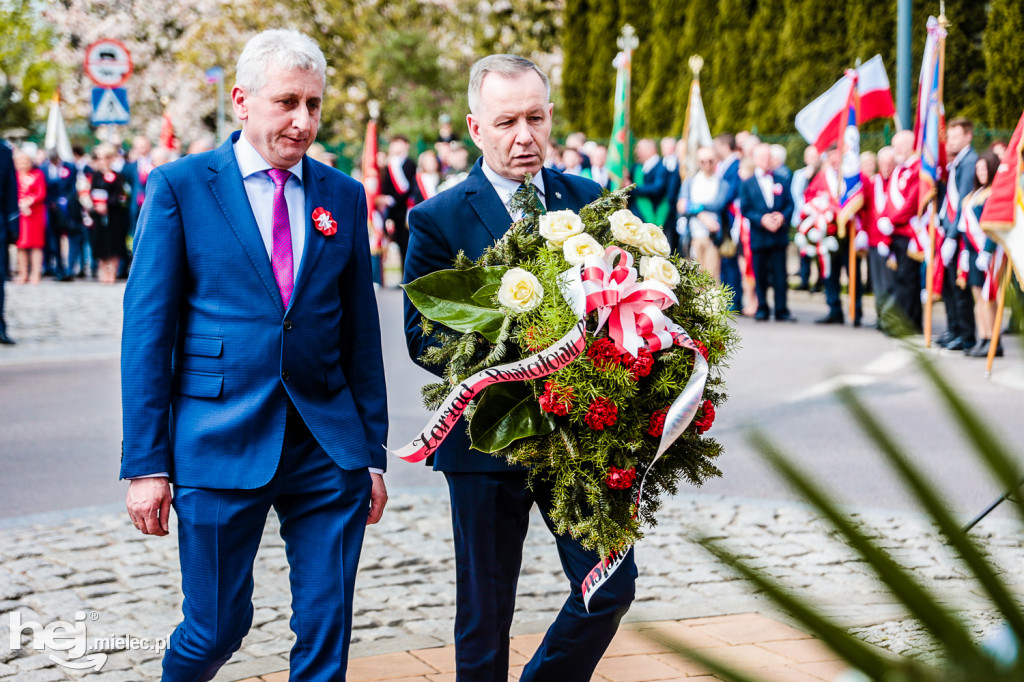 Święto Konstytucji 3 Maja w Mielcu: uroczystości pod Pomnikiem Wolności