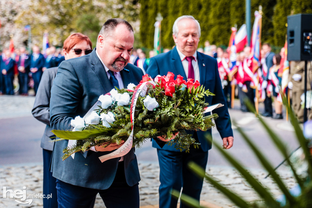Święto Konstytucji 3 Maja w Mielcu: uroczystości pod Pomnikiem Wolności