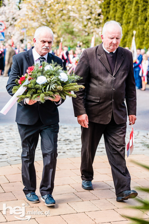 Święto Konstytucji 3 Maja w Mielcu: uroczystości pod Pomnikiem Wolności