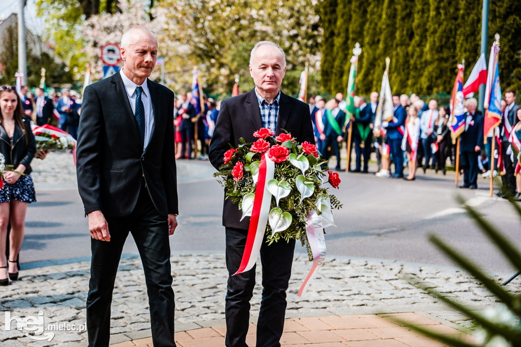 Święto Konstytucji 3 Maja w Mielcu: uroczystości pod Pomnikiem Wolności