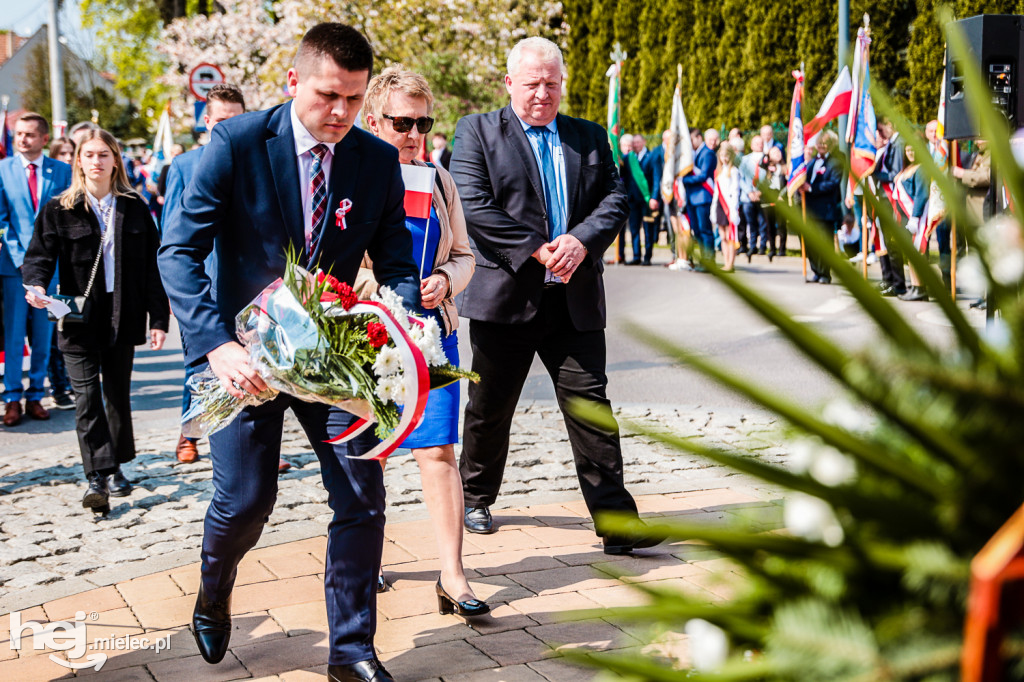 Święto Konstytucji 3 Maja w Mielcu: uroczystości pod Pomnikiem Wolności