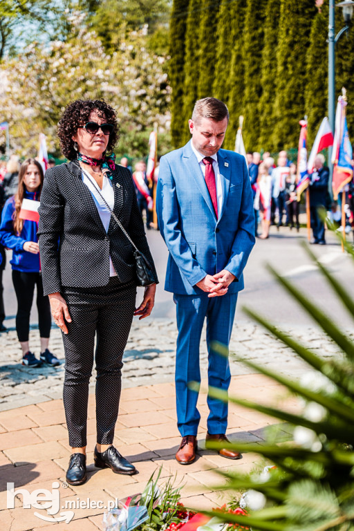 Święto Konstytucji 3 Maja w Mielcu: uroczystości pod Pomnikiem Wolności