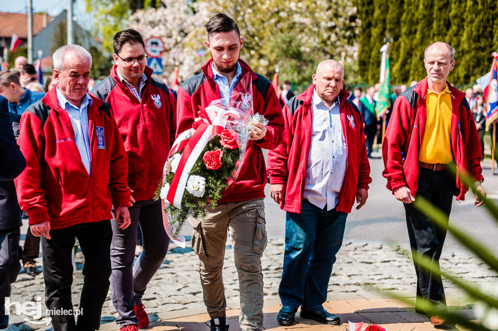 Święto Konstytucji 3 Maja w Mielcu: uroczystości pod Pomnikiem Wolności