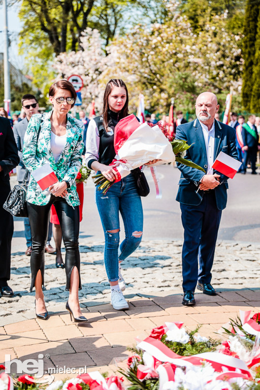 Święto Konstytucji 3 Maja w Mielcu: uroczystości pod Pomnikiem Wolności