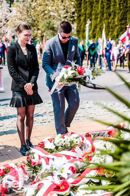 Święto Konstytucji 3 Maja w Mielcu: uroczystości pod Pomnikiem Wolności