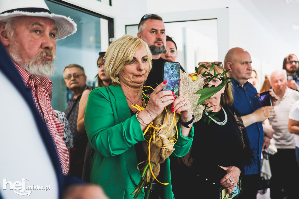 Wernisaż wystawy prac Krzysztofa Krawca