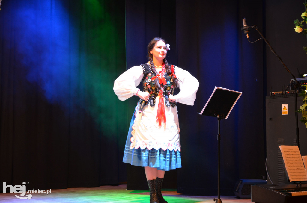 Wiosenny koncert w Chorzelowie