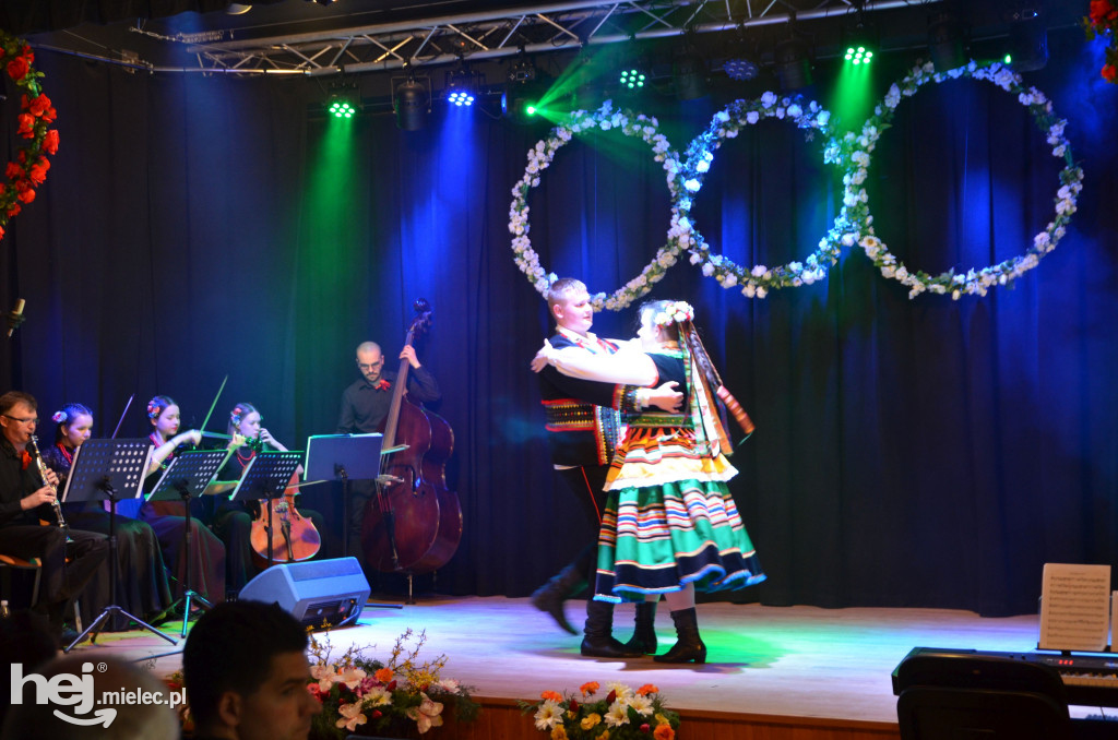 Wiosenny koncert w Chorzelowie