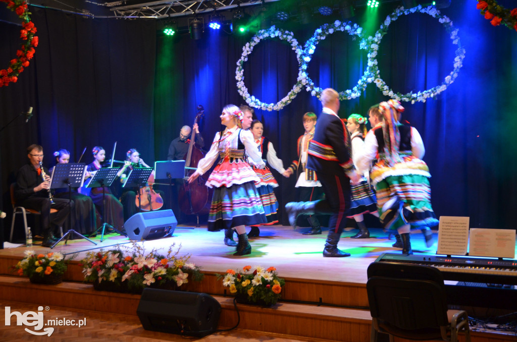 Wiosenny koncert w Chorzelowie