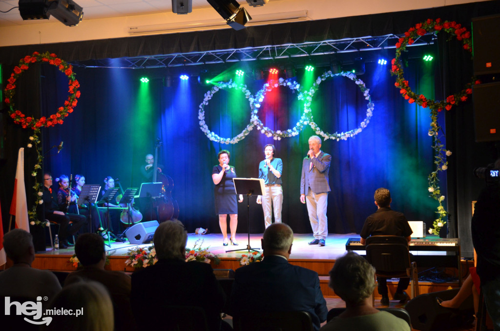 Wiosenny koncert w Chorzelowie