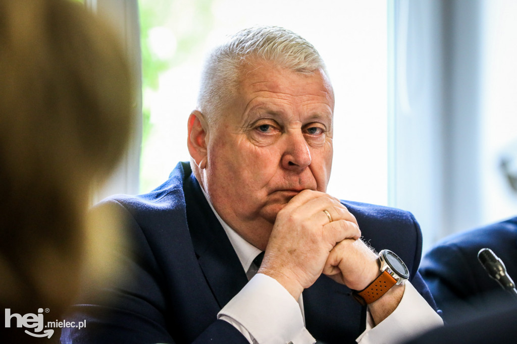 Sesja Rady Powiatu Mieleckiego - 30 maja 2022