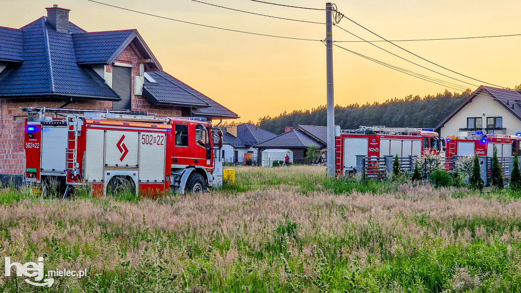 Śmigłowiec na ratunek młodej osobie