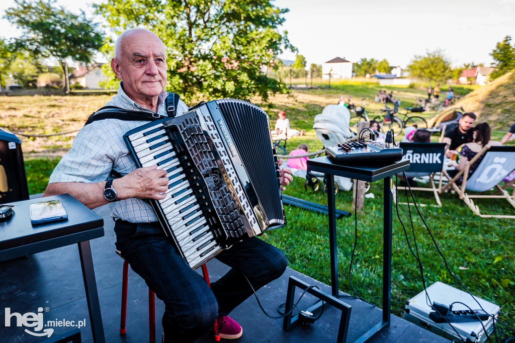 QRNIK rozpoczął sezon: koncert Bogdana Romańskiego