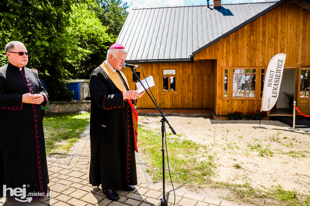 Poświęcenie Muzeum Ignacego Łukasiewicza