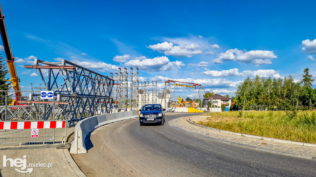 Ekspresowe tempo budowy wiaduktu