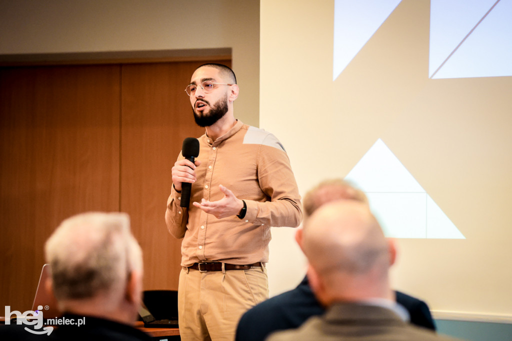 Konferencja o cyberbezpieczeństwie w firmie