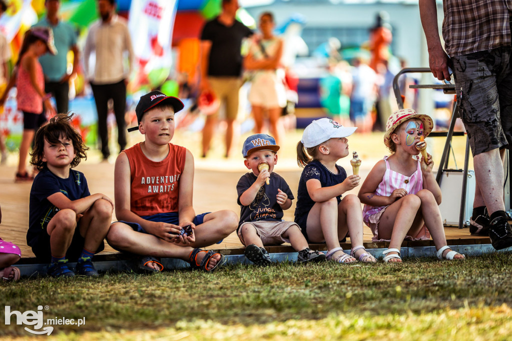 Piknik na tuszowskim lądowisku