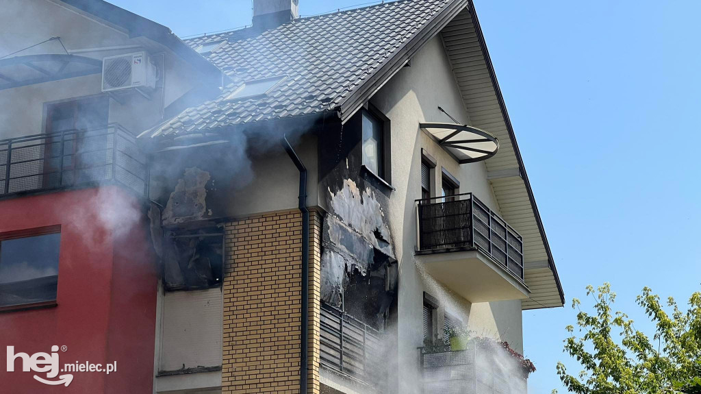 Pożar mieszkania przy ulicy Dąbrówki