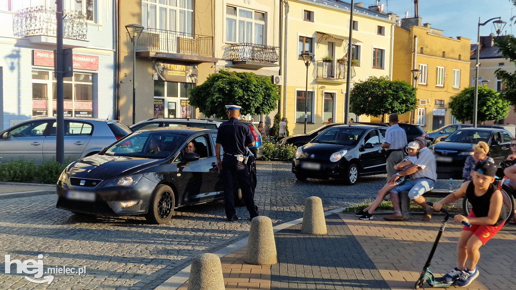 Zamknięcie Rynku to fikcja. Mandaty i pretensje