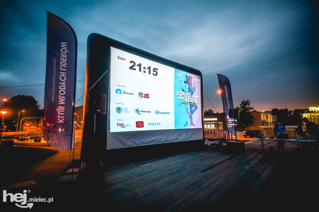 Kino plenerowe w Mielcu