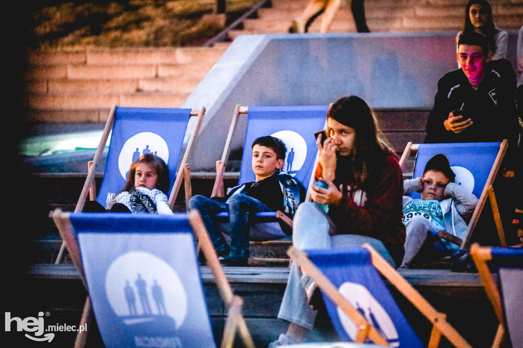 Kino plenerowe w Mielcu