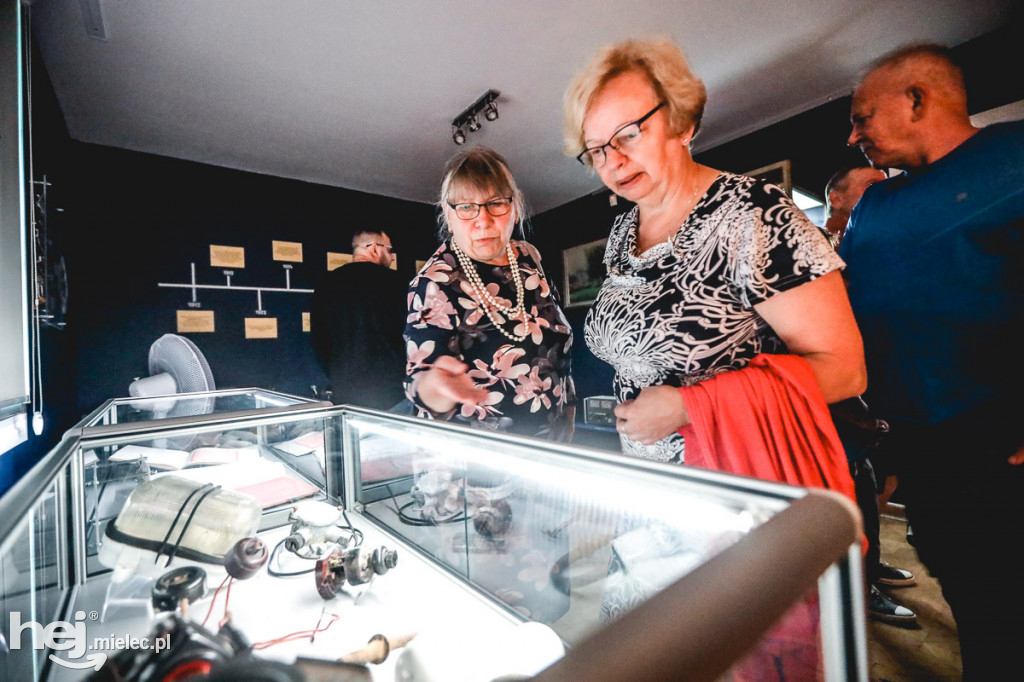 Oświetlenie. Historie wybrane - w Pałacyku Oborskich