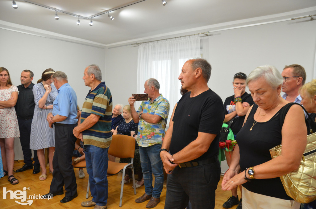 Wystawa prac Stanisława Szęszoła