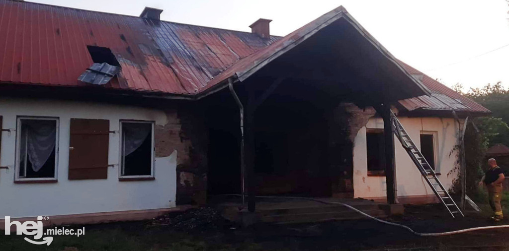 Pożar leśniczówki w Trzcianie