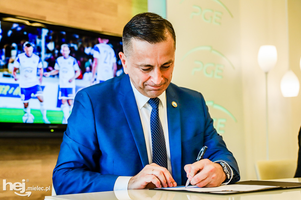 PGE sponsorem FKS Stal na kolejne trzy lata. Konferencja prasowa na PGE Narodowym