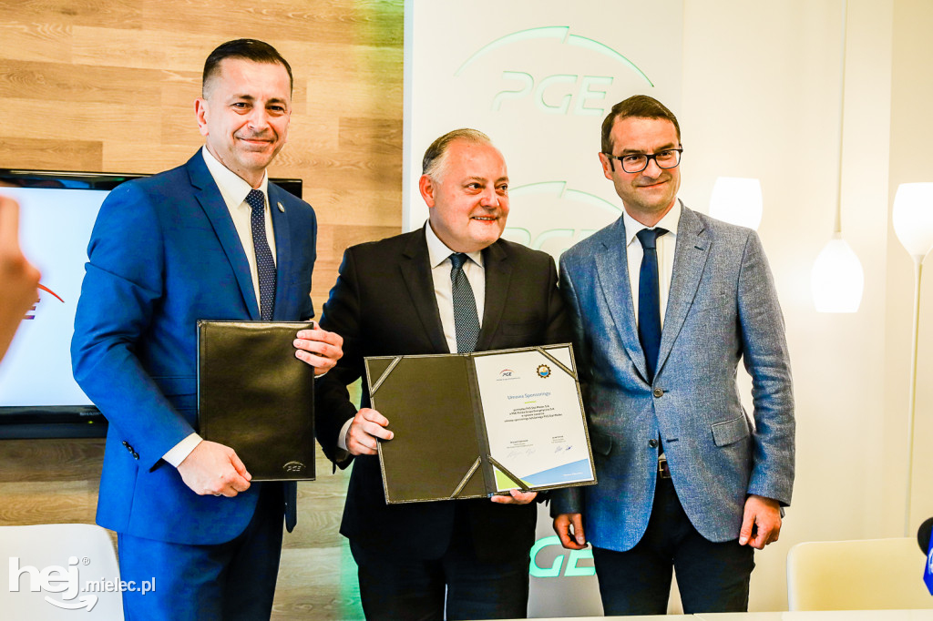 PGE sponsorem FKS Stal na kolejne trzy lata. Konferencja prasowa na PGE Narodowym