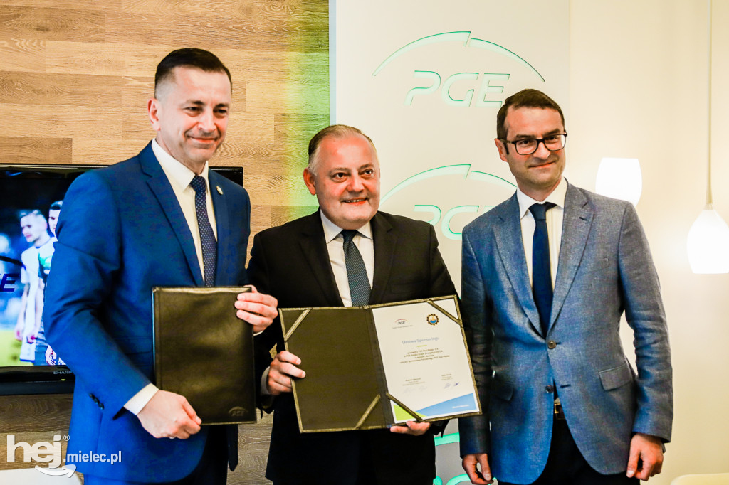 PGE sponsorem FKS Stal na kolejne trzy lata. Konferencja prasowa na PGE Narodowym