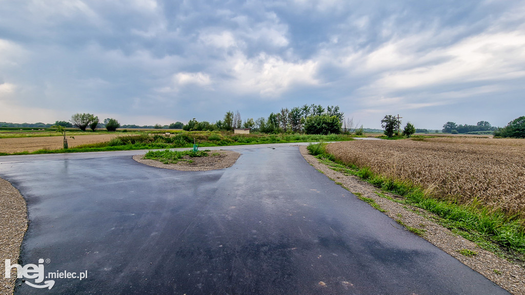 Padew buduje nowe drogi i osiedla