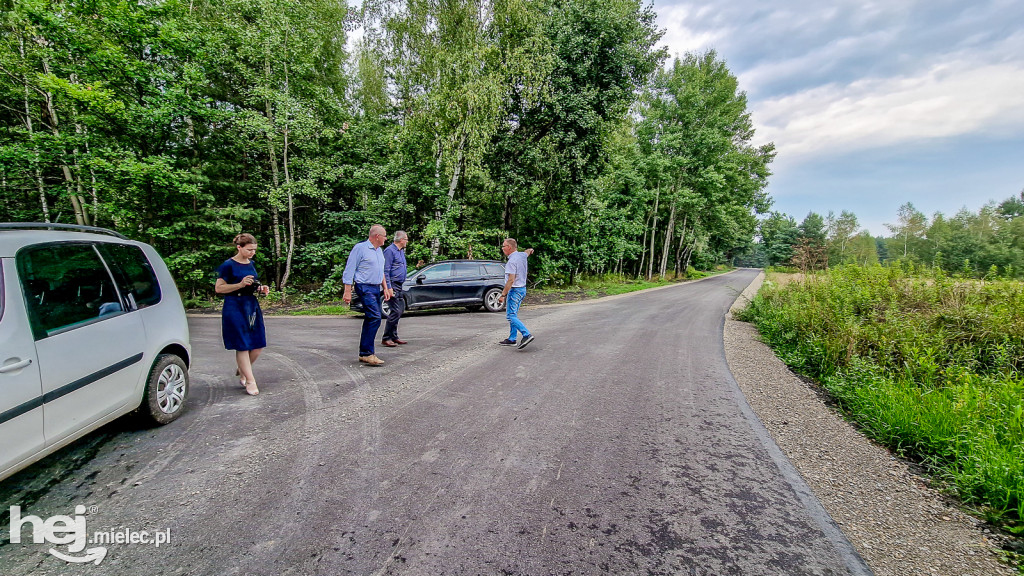 Padew buduje nowe drogi i osiedla