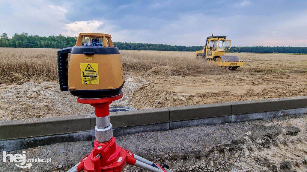 Padew buduje nowe drogi i osiedla