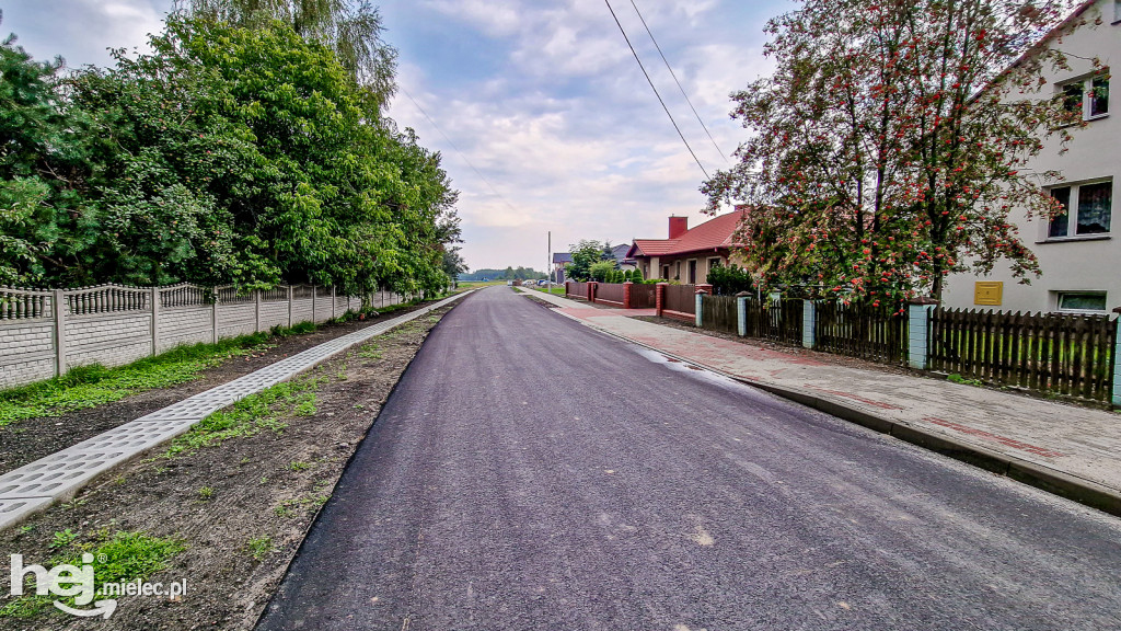 Padew buduje nowe drogi i osiedla