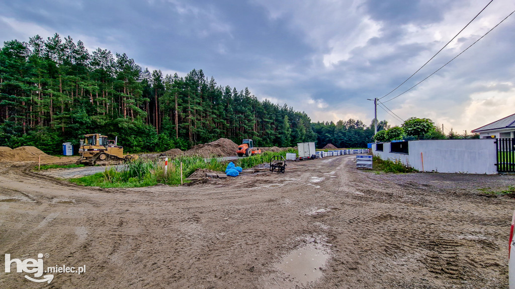 Padew buduje nowe drogi i osiedla