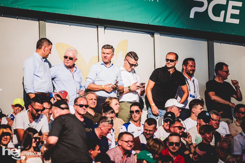 PGE FKS Stal Mielec - Cracovia [KIBICE]