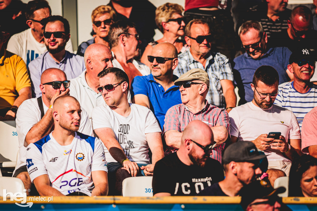 PGE FKS Stal Mielec - Cracovia [KIBICE]