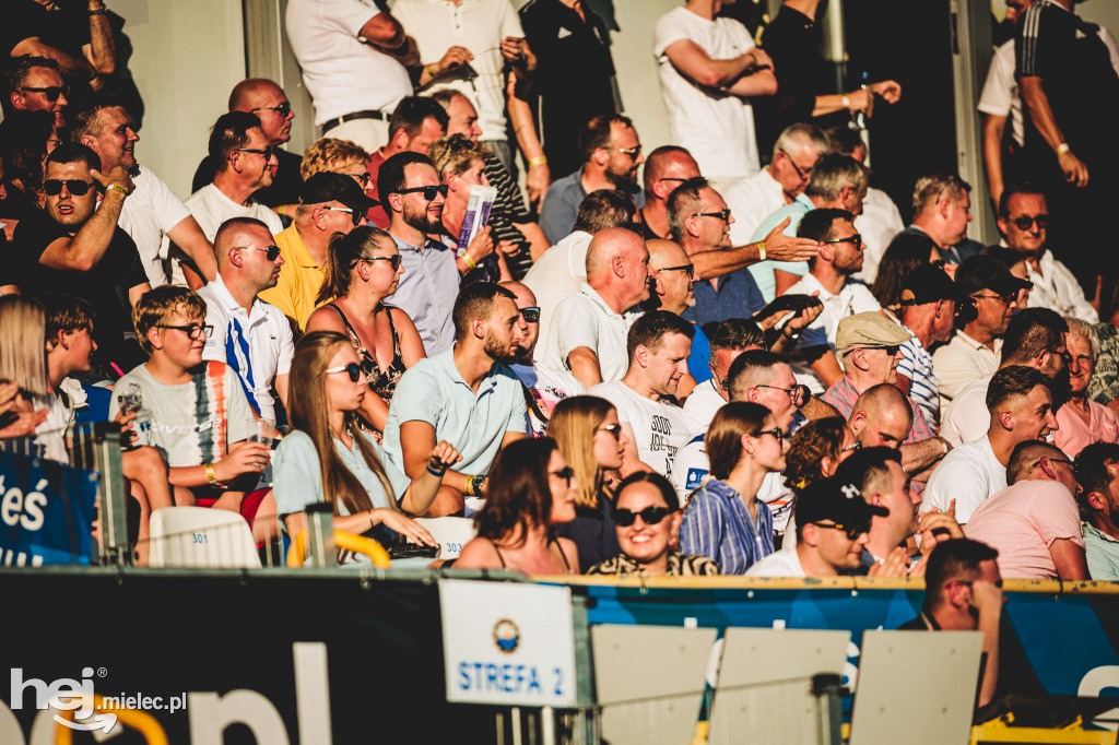 PGE FKS Stal Mielec - Cracovia [KIBICE]