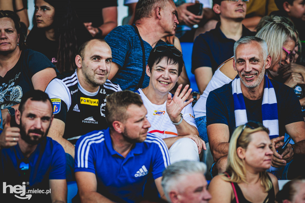 PGE FKS Stal Mielec - Cracovia [KIBICE]