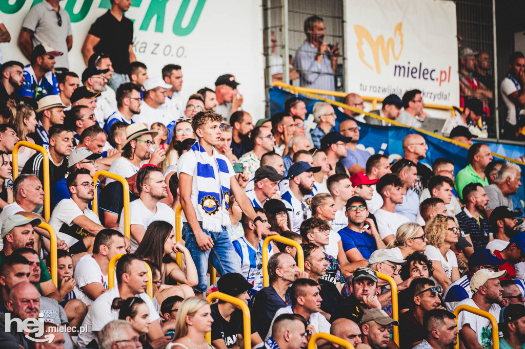 PGE FKS Stal Mielec - Cracovia [KIBICE]