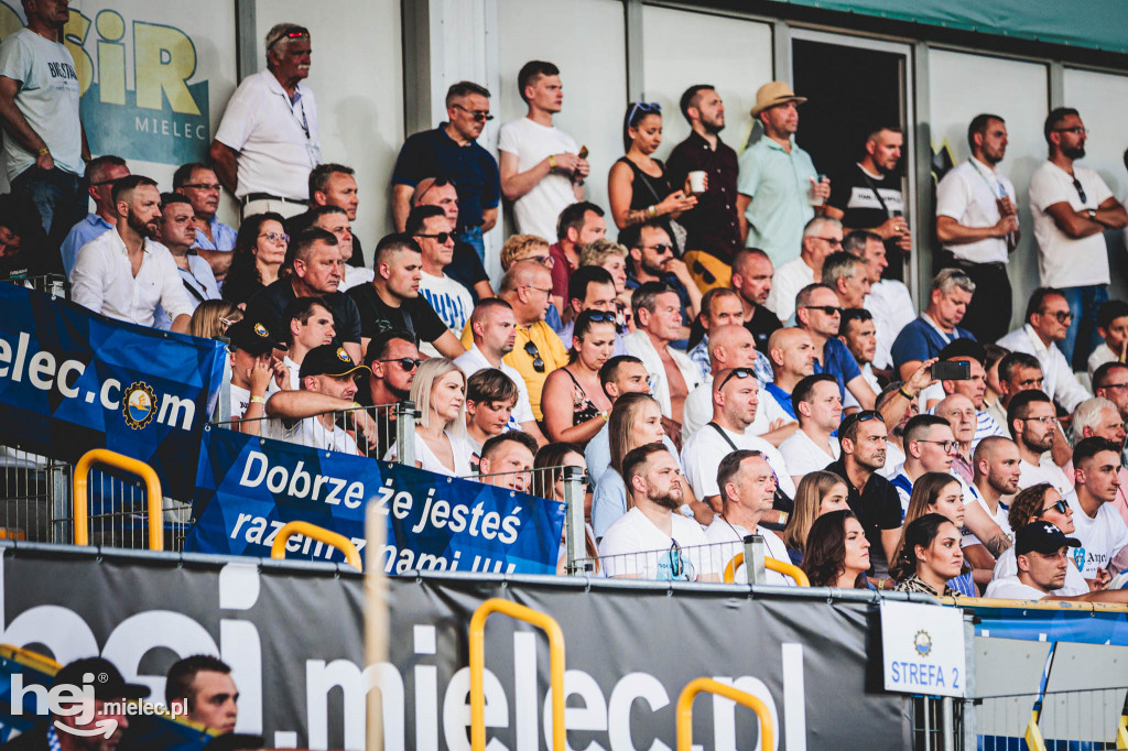 PGE FKS Stal Mielec - Cracovia [KIBICE]