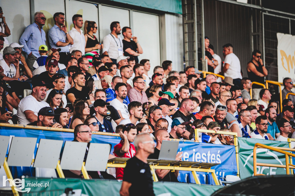 PGE FKS Stal Mielec - Cracovia [KIBICE]